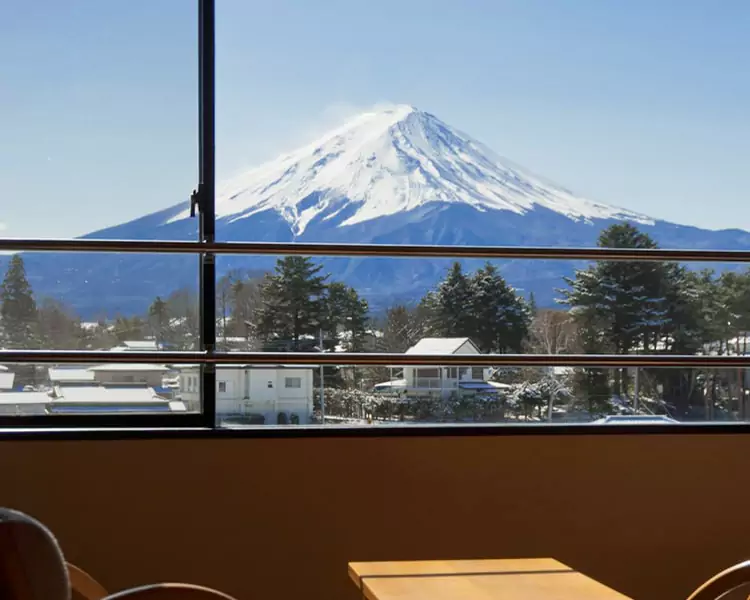 日本河口湖溫泉大池飯店
