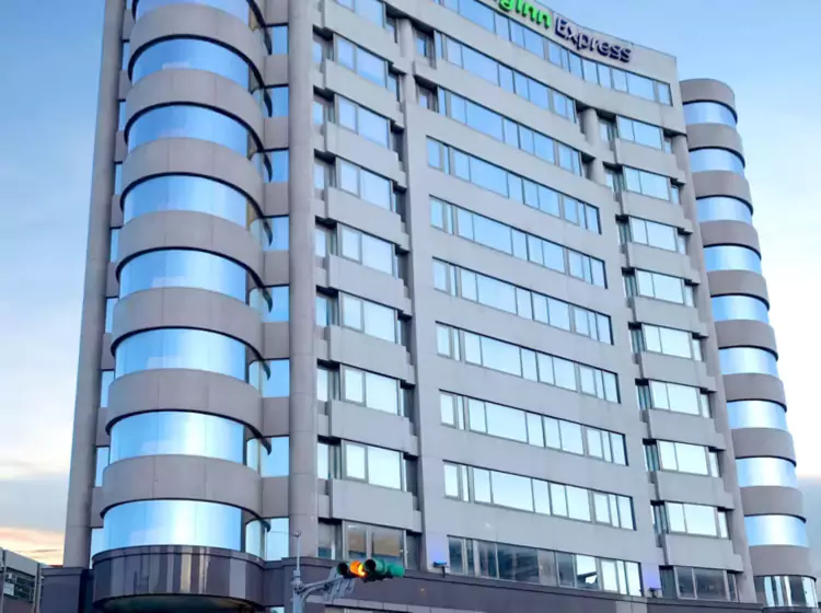 洲际 Ihg 台湾桃园智选假日饭店 Holiday Inn Express Taoyuan