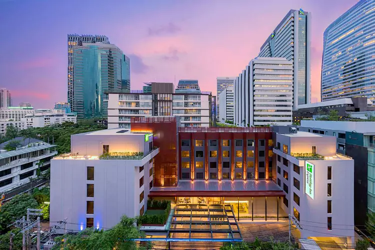 洲際 Ihg 曼谷沙吞智選假日酒店