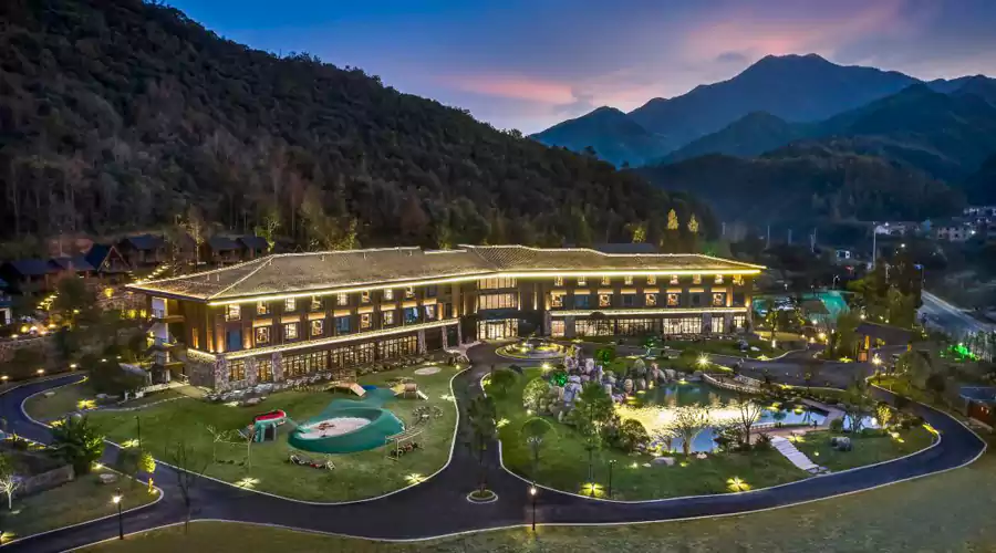 诸暨芳草地度假酒店