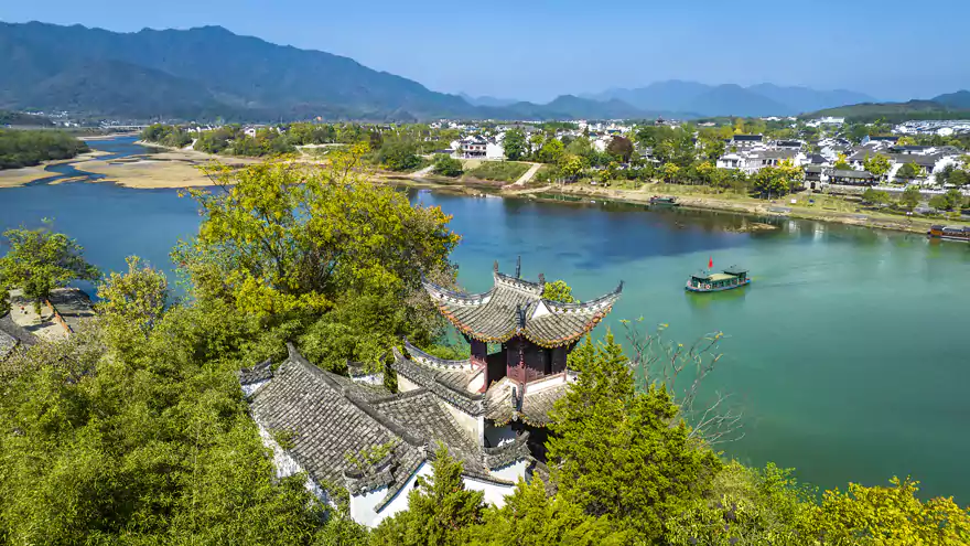 桃花潭