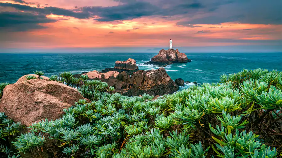 東福山島 東福山島