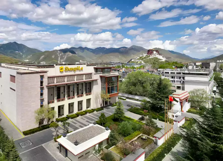 西藏拉薩香格里拉大酒店