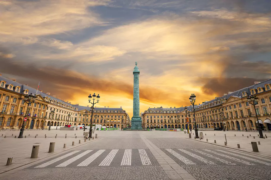 旺多姆广场 Place Vendôme 旺多姆广场 Place Vendôme