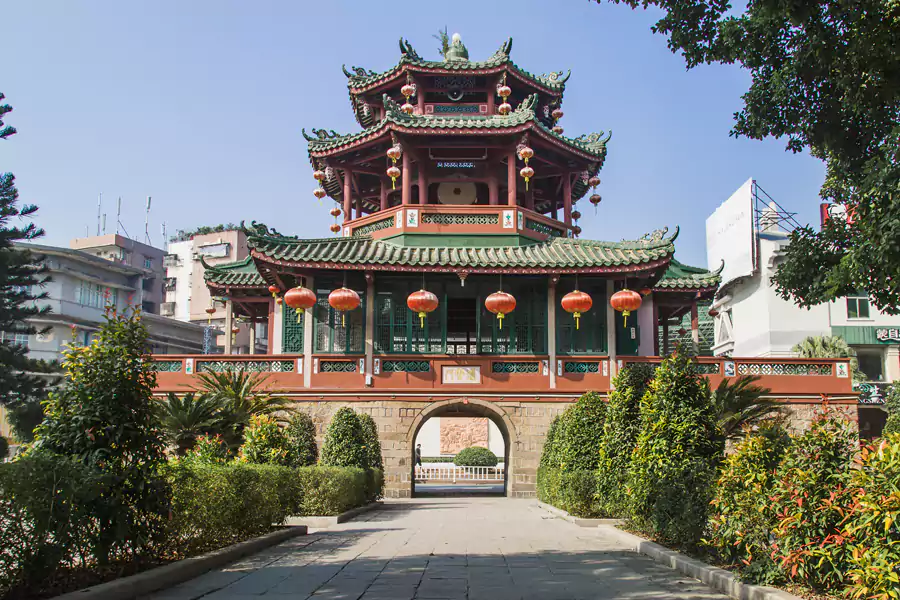 进贤门
