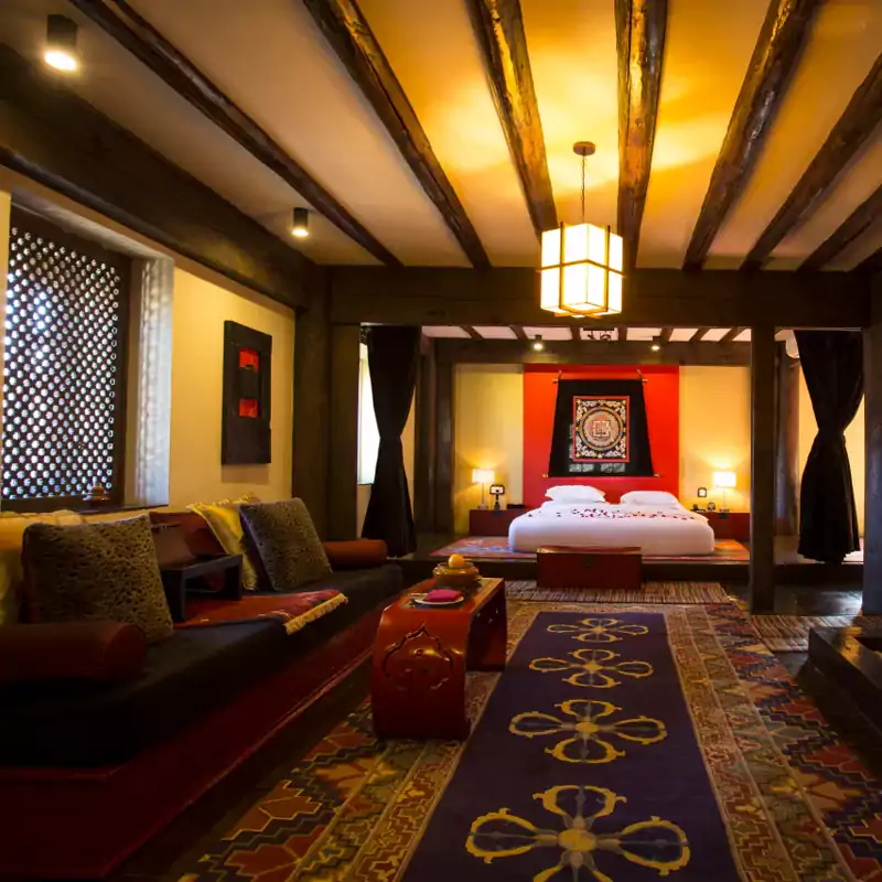 楼上是卧室与起居室 楼上是卧室与起居室