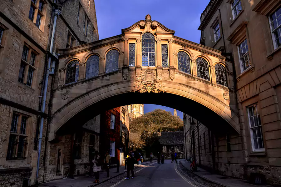 牛津(Oxford) 牛津(Oxford)