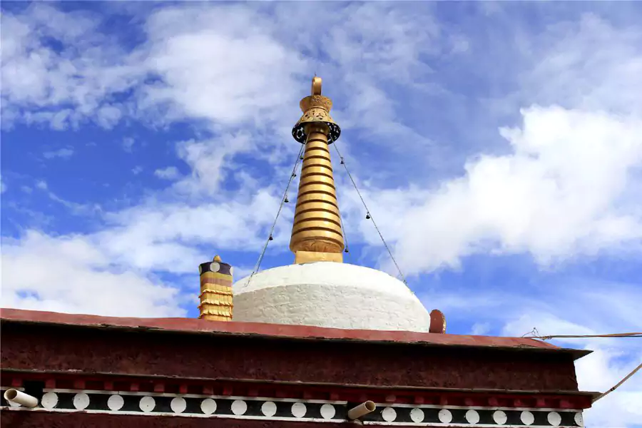 噶举寺