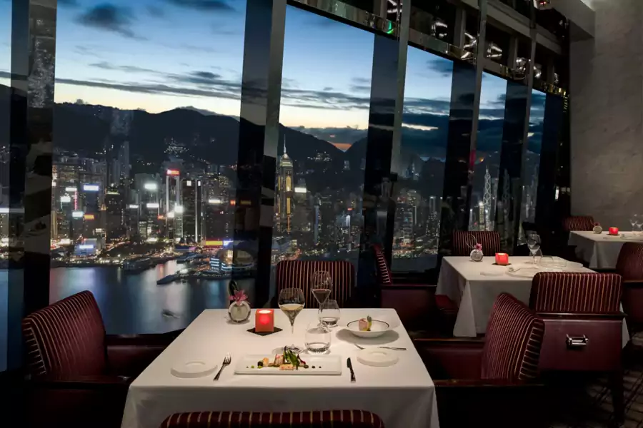 港圈闻名的天龙轩中餐厅 港圈闻名的天龙轩中餐厅
