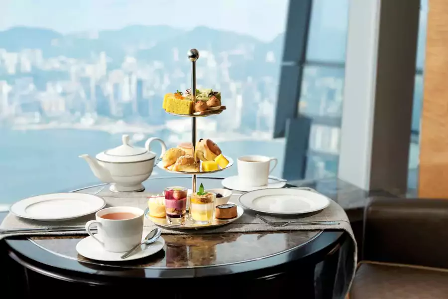 102 楼的 The Lounge & Bar 与 103 楼的 Café 103 是绝佳选择 102 楼的 The Lounge &Amp; Bar 与 103 楼的 Café 103 是绝佳选择