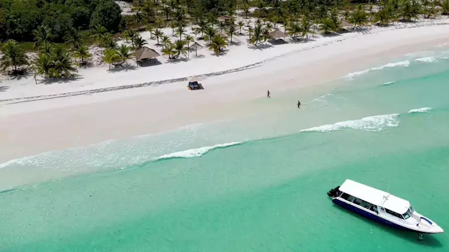 在克拉貝島六善，沒有擁擠的遊客，沒有催促的行程