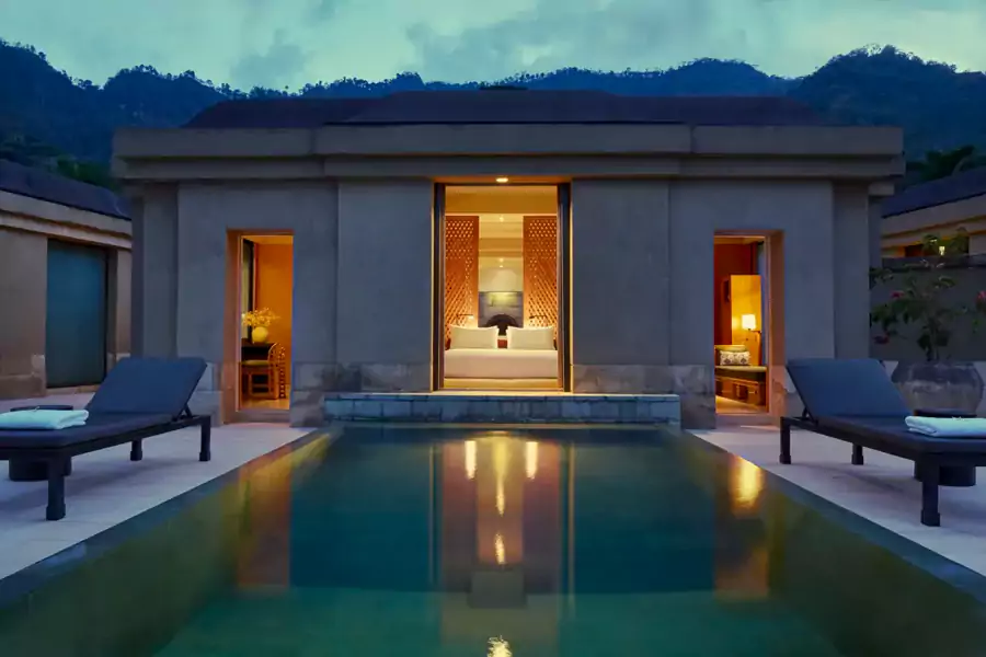 35 间全别墅式套房 35 间全别墅式套房