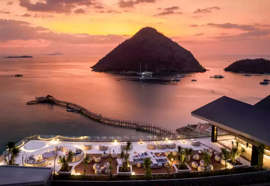 阿雅娜科莫多度假村更像一处避世桃源