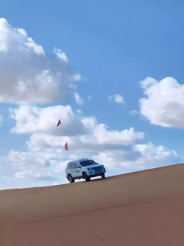 追求刺激則可再次乘坐越野車 追求刺激則可再次乘坐越野車