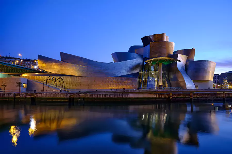 毕尔巴鄂古根海姆博物馆 毕尔巴鄂古根海姆博物馆