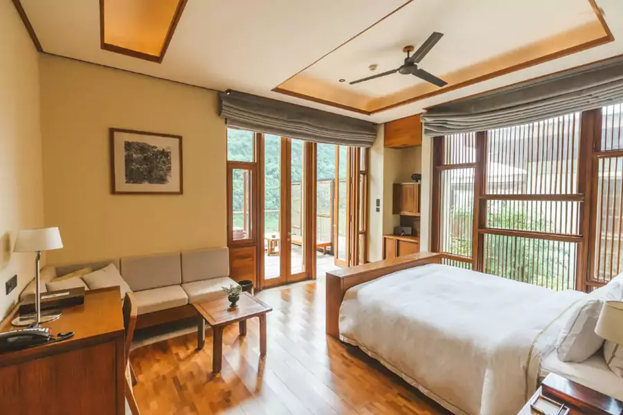 下沉式布局让每一间房都能推窗见景 下沉式布局让每一间房都能推窗见景