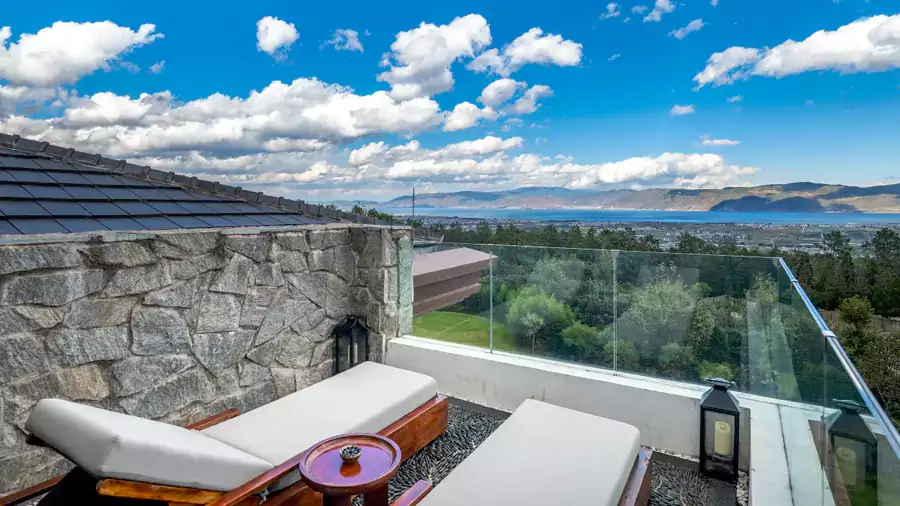 每一間客房都是私人觀景台 每一間客房都是私人觀景台