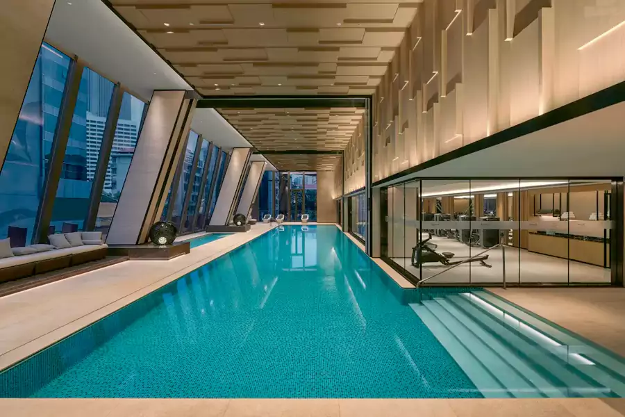 想要放鬆身心,25 米長的室內恒溫游泳池不容錯過 想要放鬆身心,25 米長的室內恒溫游泳池不容錯過