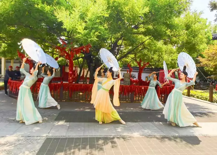 鐵血之外,也藏著對虞姬的柔情 鐵血之外,也藏著對虞姬的柔情