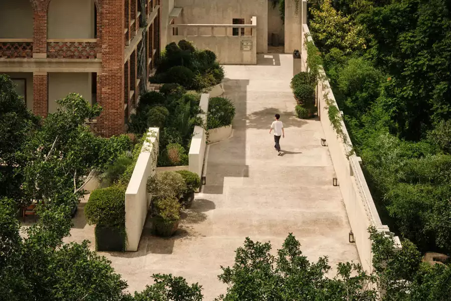 如今的七尚榕舍，早已不是一座單純的酒店