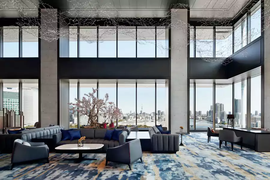 大面積落地窗把東京的標誌性景色框成了動態畫卷 大面積落地窗把東京的標誌性景色框成了動態畫卷