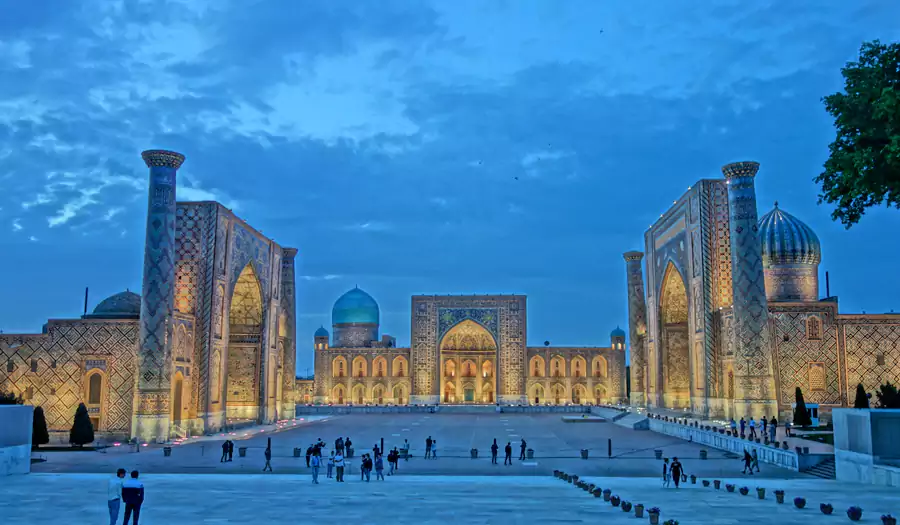 雷吉斯坦广场 雷吉斯坦广场