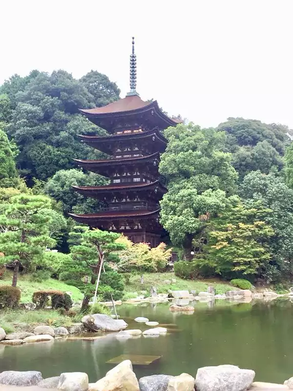 瑠璃光寺五重塔 瑠璃光寺五重塔