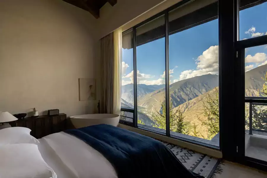 觀景大床房性價比超高，能擁有推窗見雪的體驗
