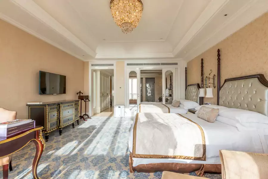 這裡的客房堪稱空間奢侈典範