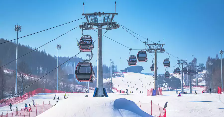 作為中國滑雪之鄉,通化的雪質從來不讓人失望 作為中國滑雪之鄉,通化的雪質從來不讓人失望