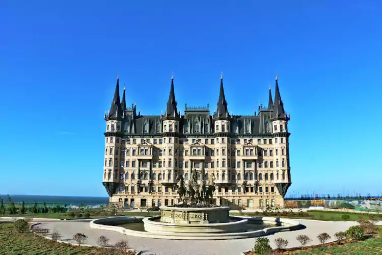 山东蓬莱文成城堡 山东蓬莱文成城堡