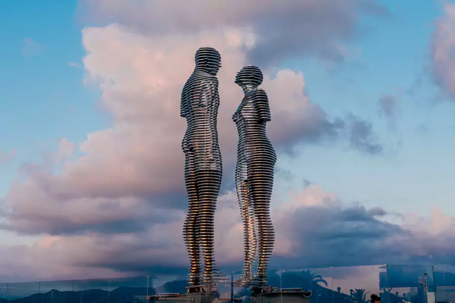 Ali and Nino 雕塑 Ali and Nino 雕塑