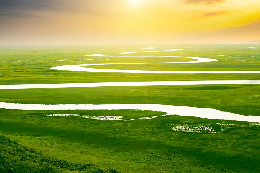 巴音布鲁克草原