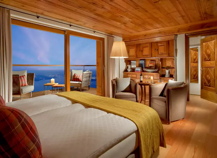 211 间客房,每一间都是与自然对话的窗口 211 间客房,每一间都是与自然对话的窗口