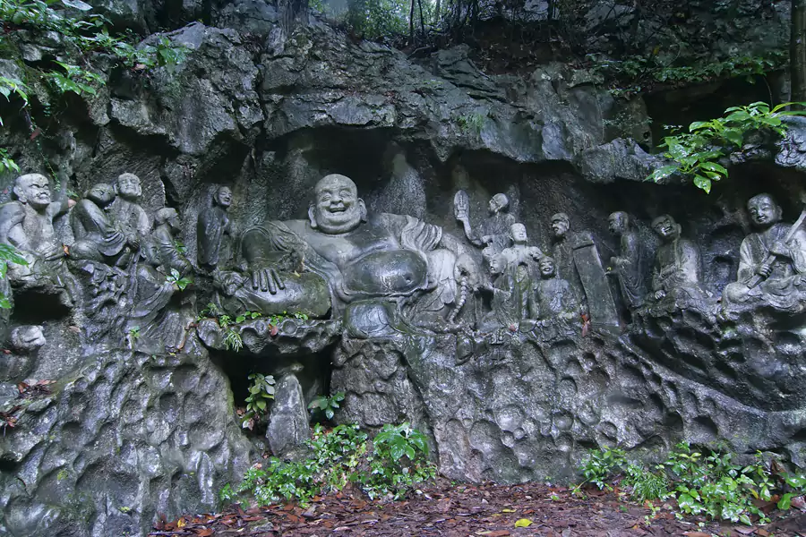 飞来峰造像群 飞来峰造像群