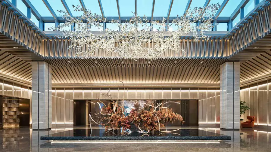 懸浮半空的金色銀杏葉裝飾 懸浮半空的金色銀杏葉裝飾