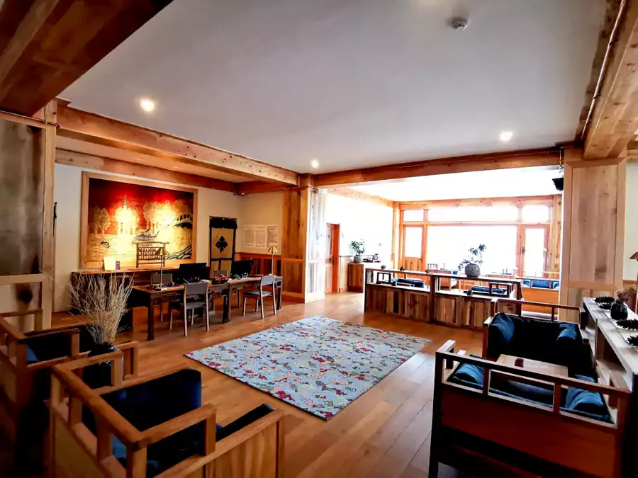 走进室内,藏式风情扑面而来 走进室内,藏式风情扑面而来