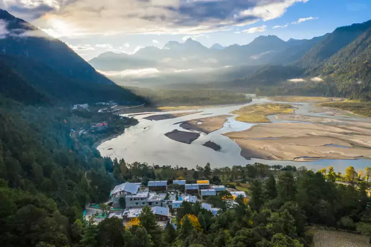 西藏波密松赞林卡酒店 西藏波密松赞林卡酒店