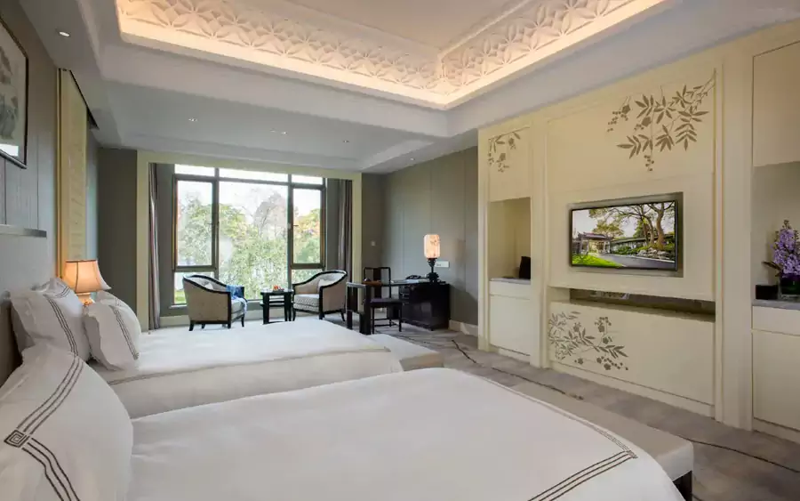 7 號樓和 8 號樓則是現代感十足的新樓 7 號樓和 8 號樓則是現代感十足的新樓